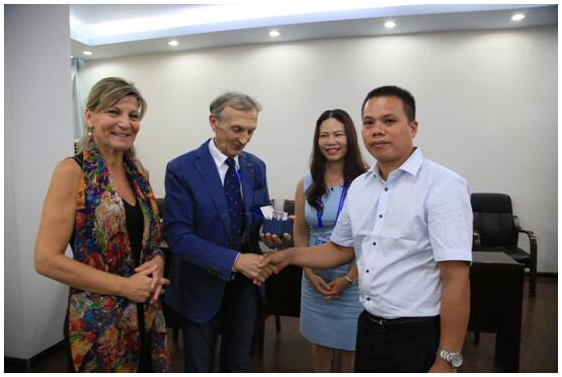 1474191386823417.png 3.png