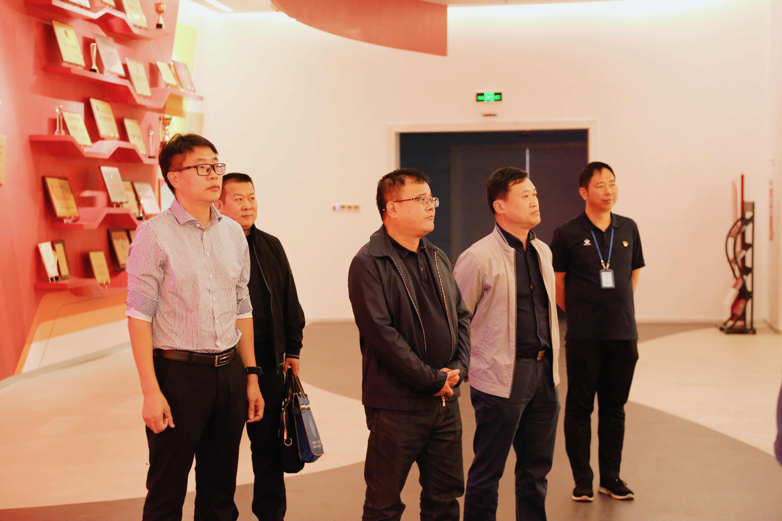 1637142126855972.jpg 2021-11-12 04.39.11 1.jpg