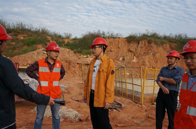 1451456159887917.jpg 1451456159887917.jpg